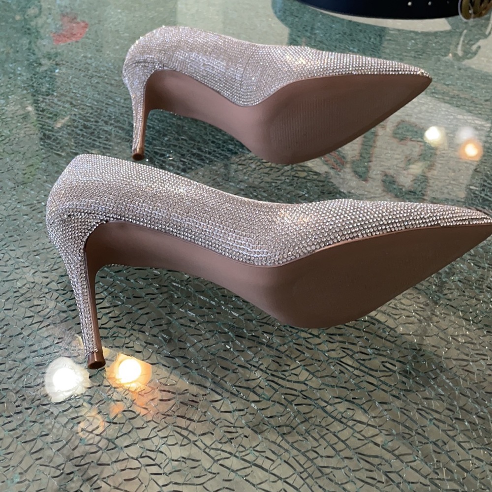 Size 8 Steve Madden Attract Rhinestone Heel - Picture 5 of 11